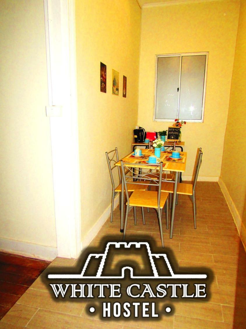 White Castle Hostel 발파라이소 외부 사진
