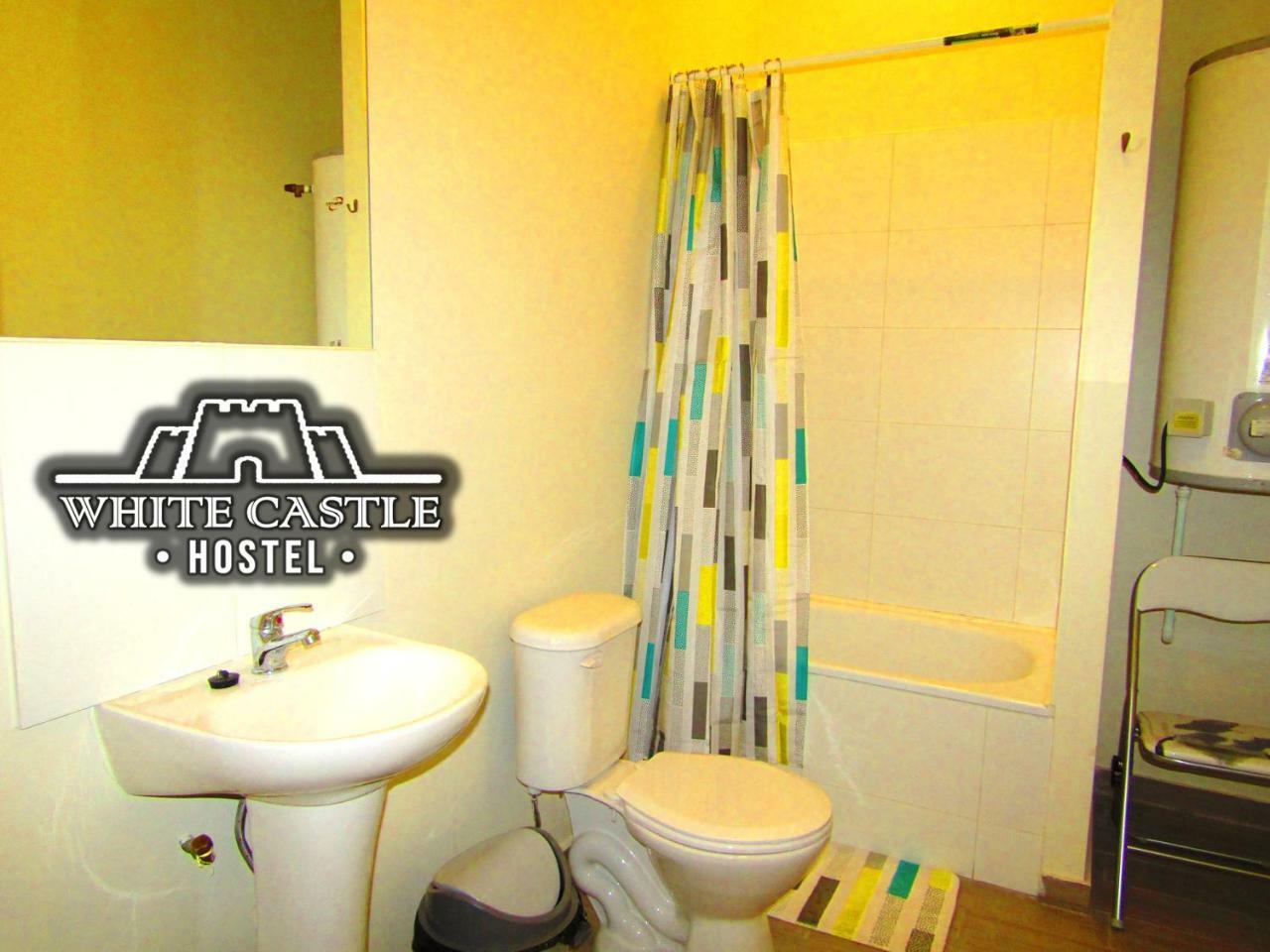 White Castle Hostel 발파라이소 외부 사진